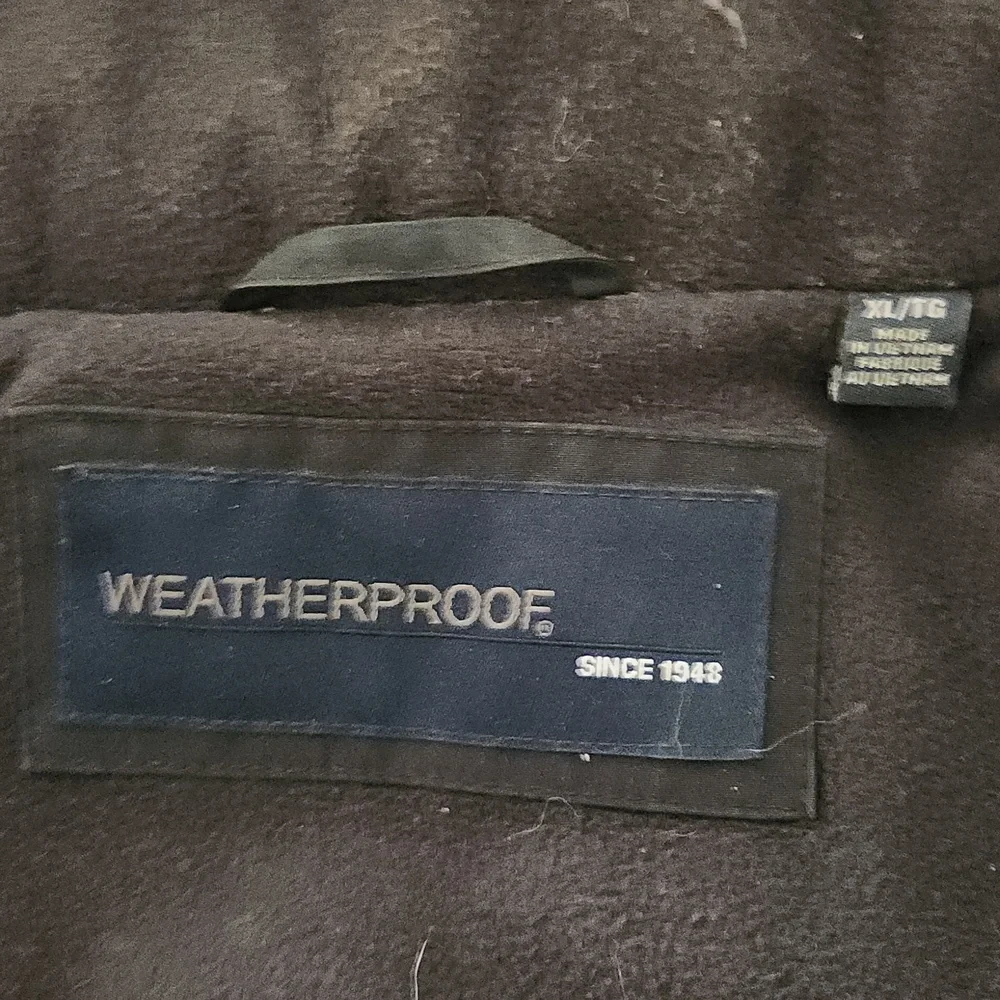 Weatherproof Jacket - Picture 5 of 9